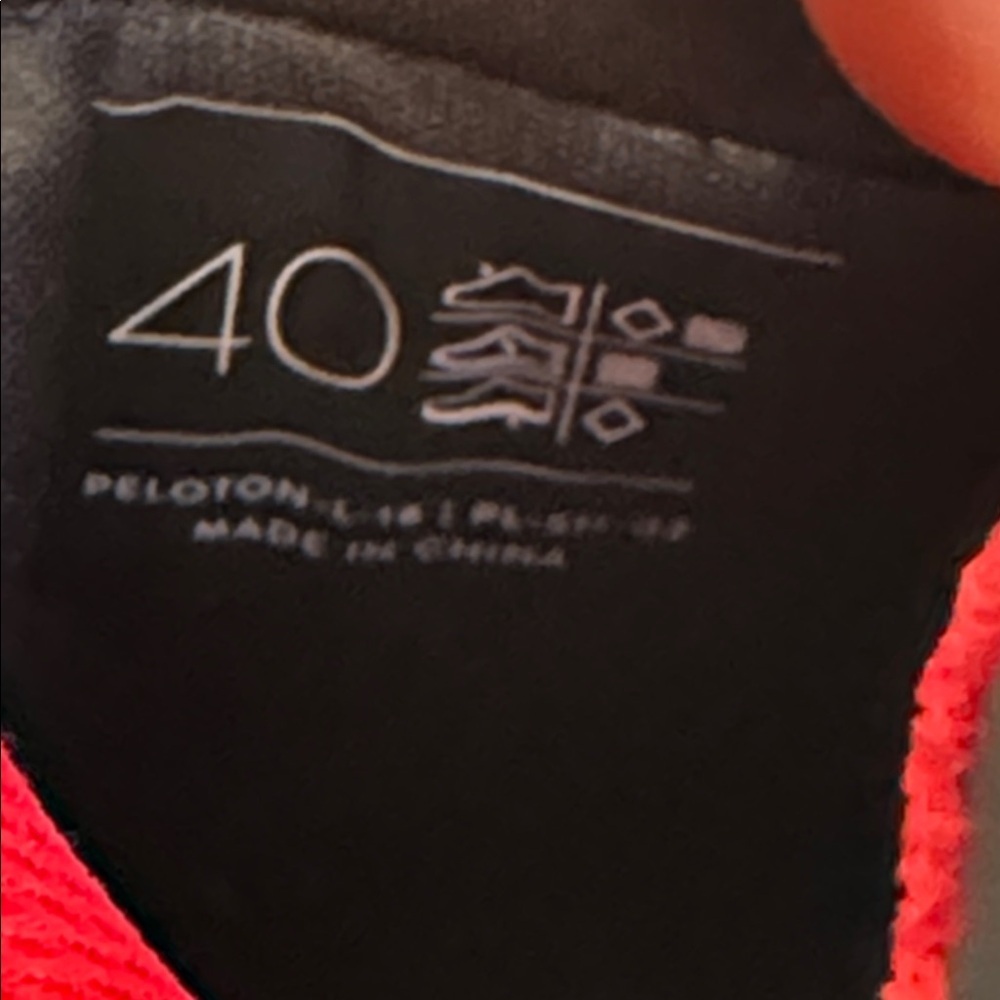 Peloton Black and Red Cycling Shoes. W 9 - Picture 9 of 9